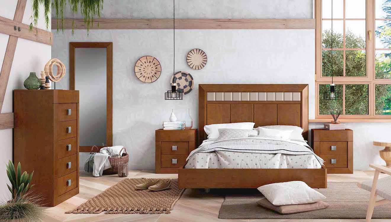 http://www.munozmuebles.net/nueva/catalogo/dormitorios-clasicos.html - Fotografía 
con muebles de madera de arce
